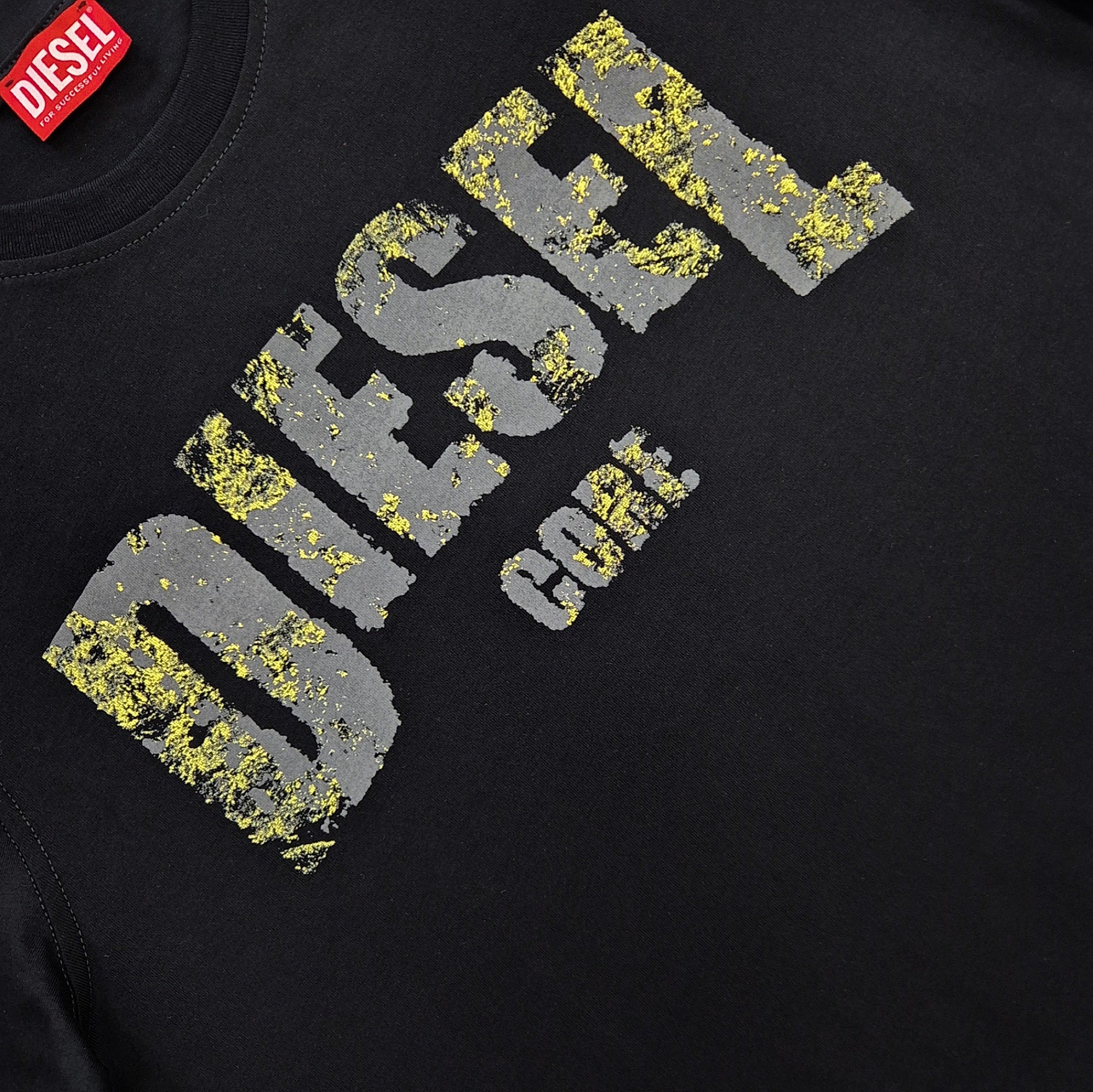 Diesel T-Adjust-R25  Short Sleeve T-Shirt